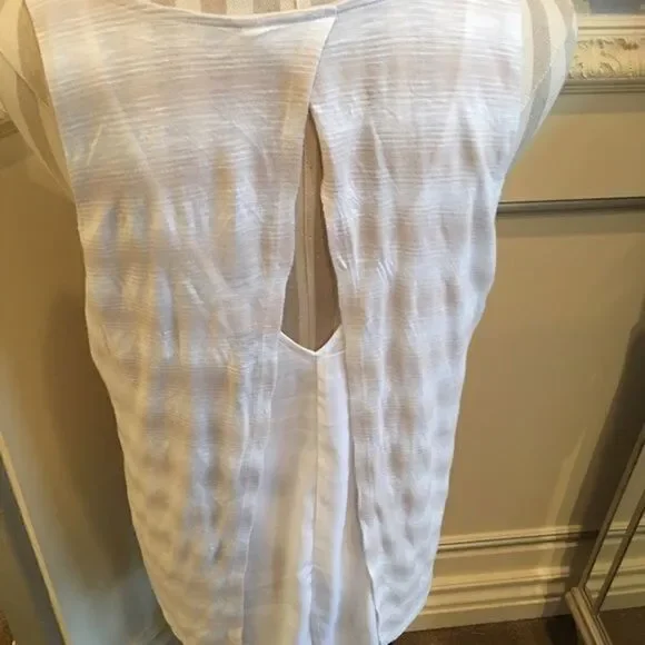 Textured Tank Cut Out Back